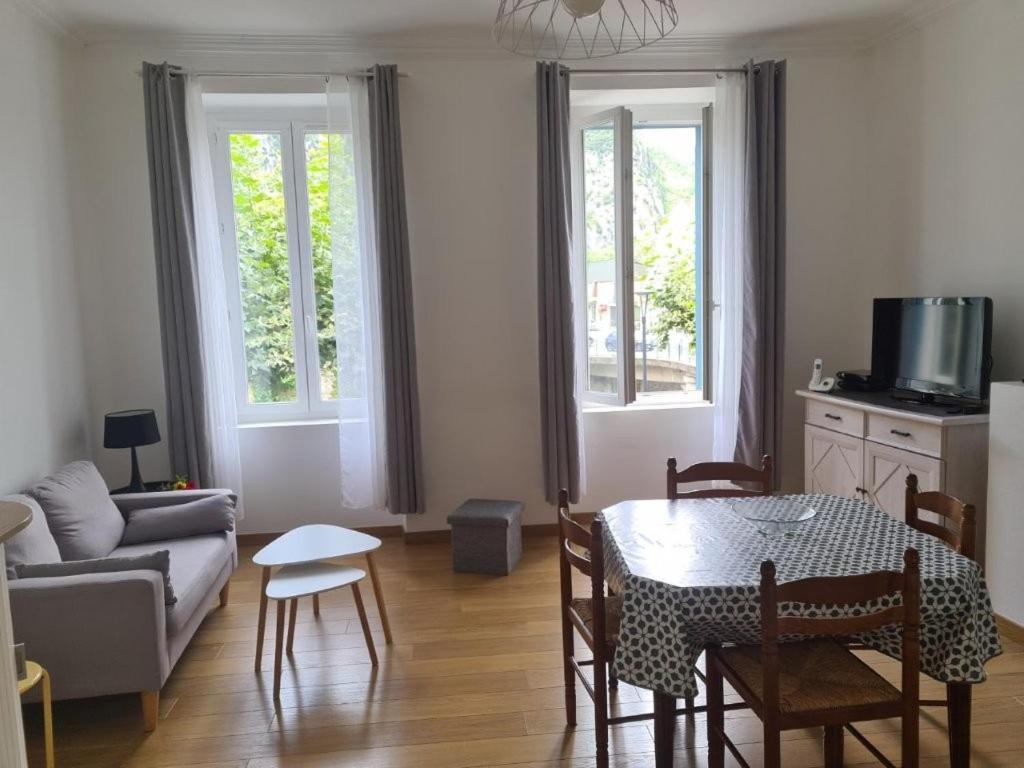 Le Domaine D'Arignac Villa ภายนอก รูปภาพ